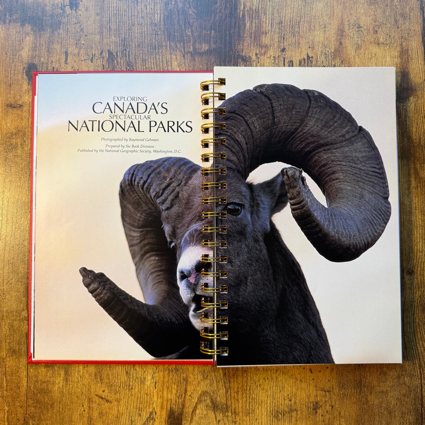 Exploring Canada's Spectacular National Parks