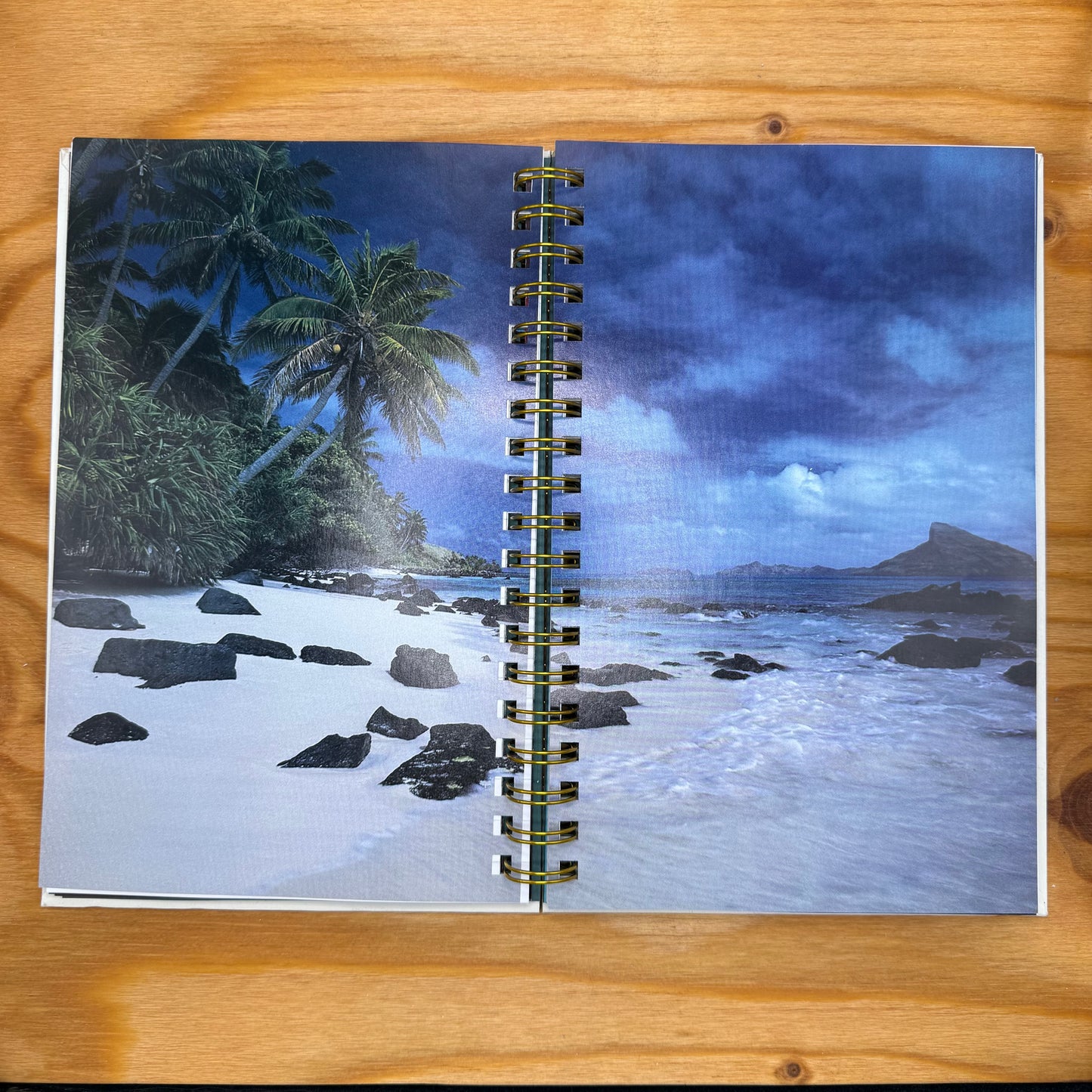 Blue Horizons: Paradise Isles of the Pacific